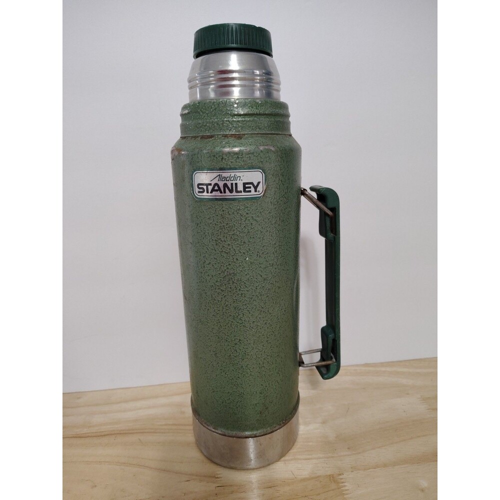 Vintage 14" 1994-95 Stanley Quart THERMOS w/Stopper A944DH Model